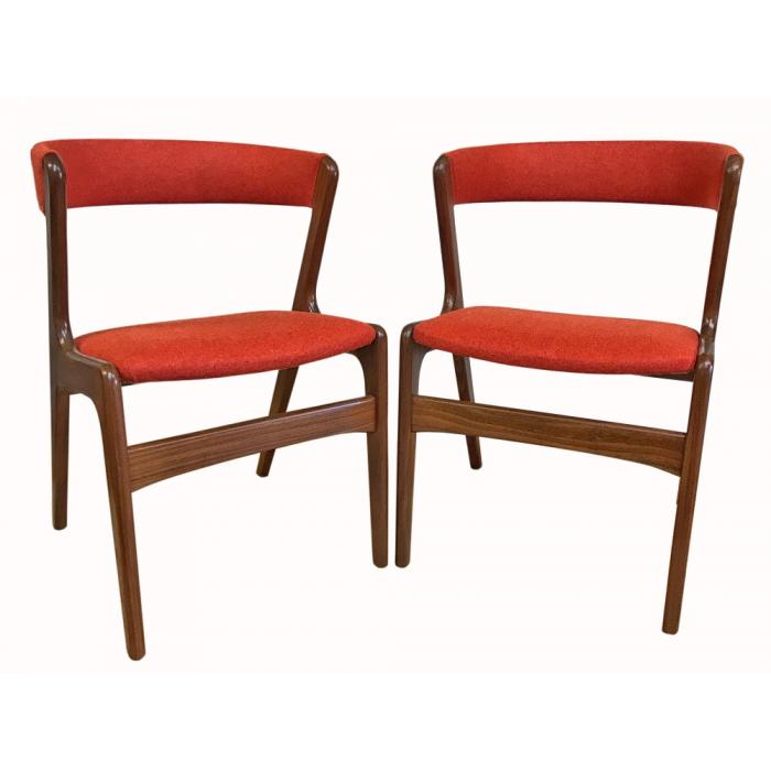 Four Kai Kristiansen fire chairs front orange wool.jpg_1